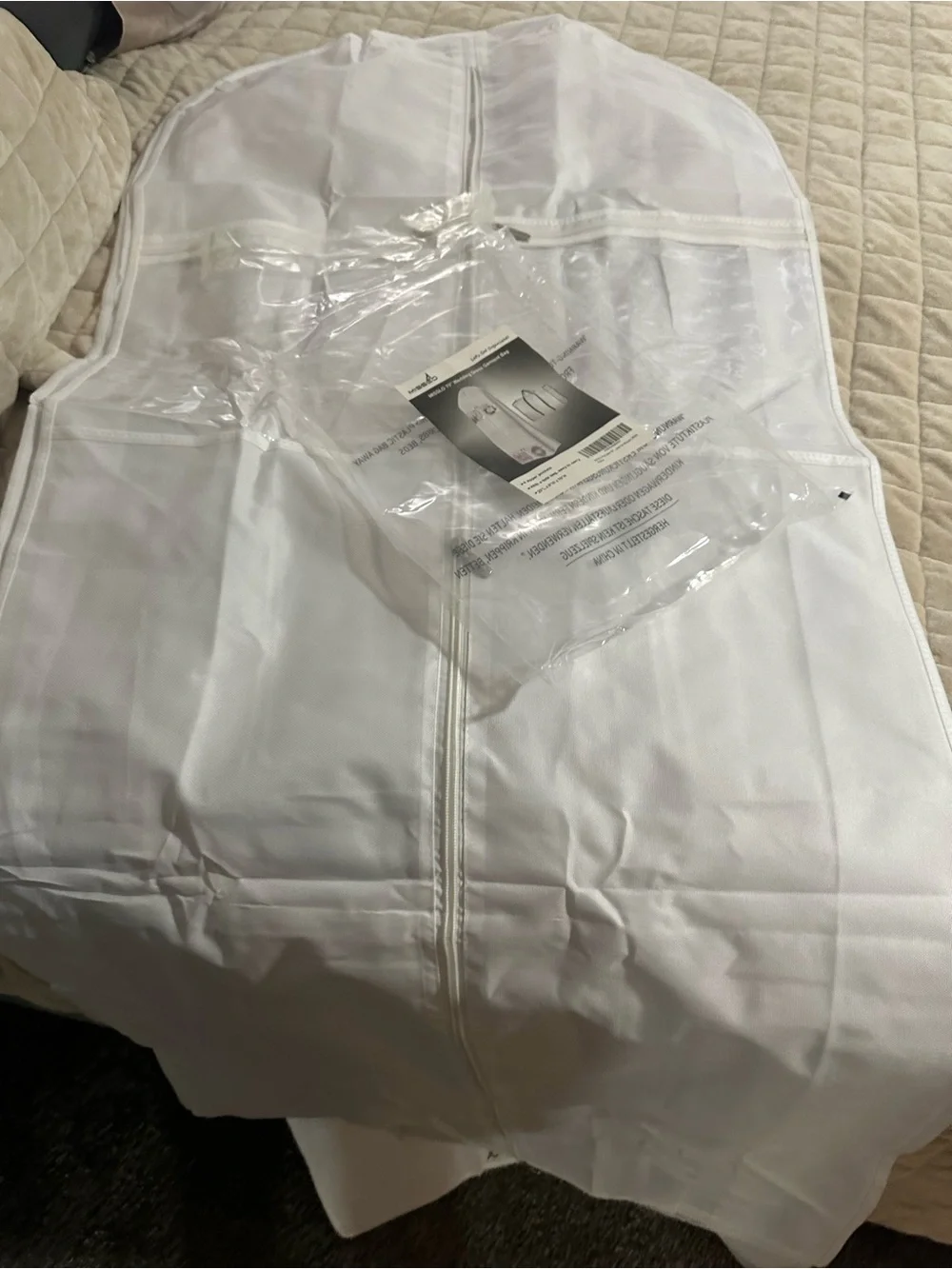 Amazon White 70